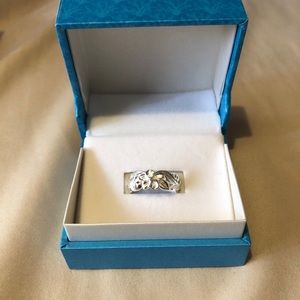 Size 8 - Hawaiian Heirloom Sterling Silver Ring